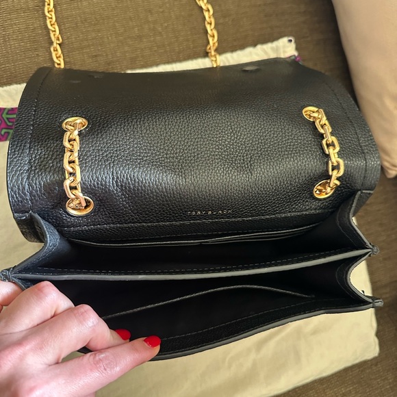 Tory Burch Carson Convertible Leather Crossbody Bag - Picture 3 of 9